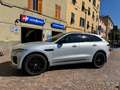 Jaguar F-Pace F-Pace 2021 2.0 i4 R-Dynamic Black awd 250cv auto Grau - thumbnail 2