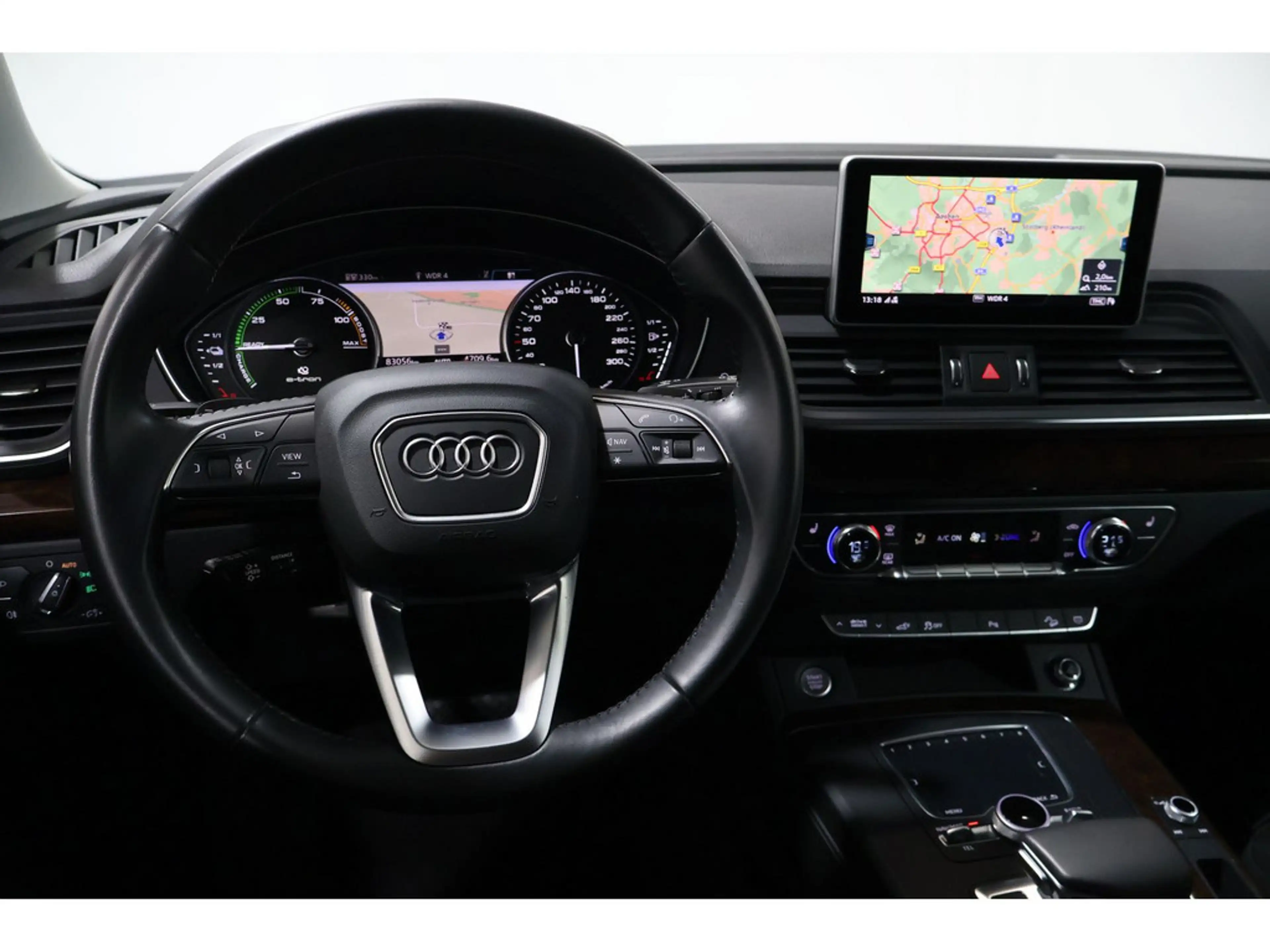 Audi Q5 50 TFSI e quattro sport Klima*R-Kamera*SH — photo 9