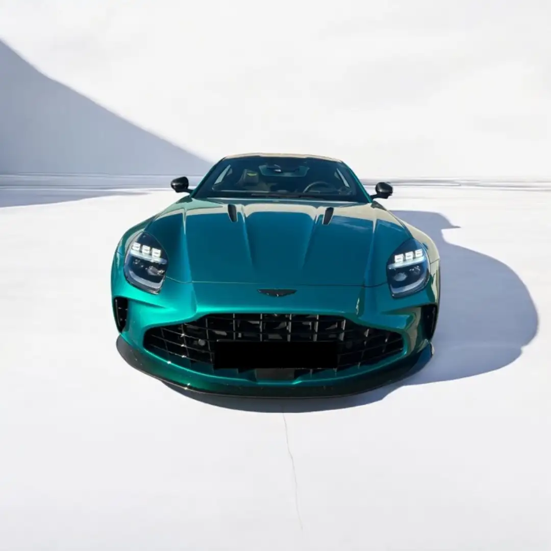 Aston Martin Vantage Verde - 1