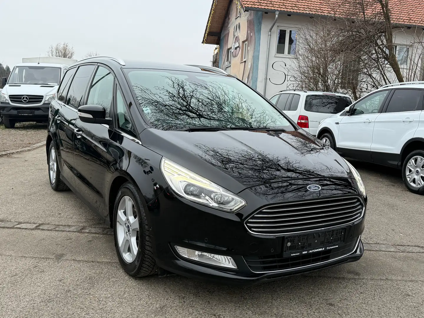 Ford Galaxy Titanium Schwarz - 2