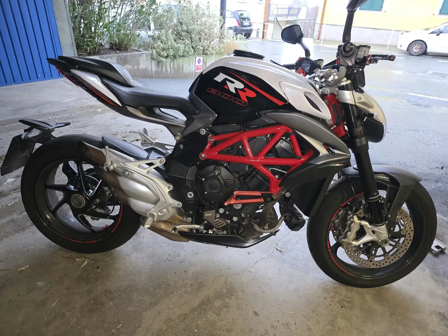MV Agusta Brutale 800 RR - 2