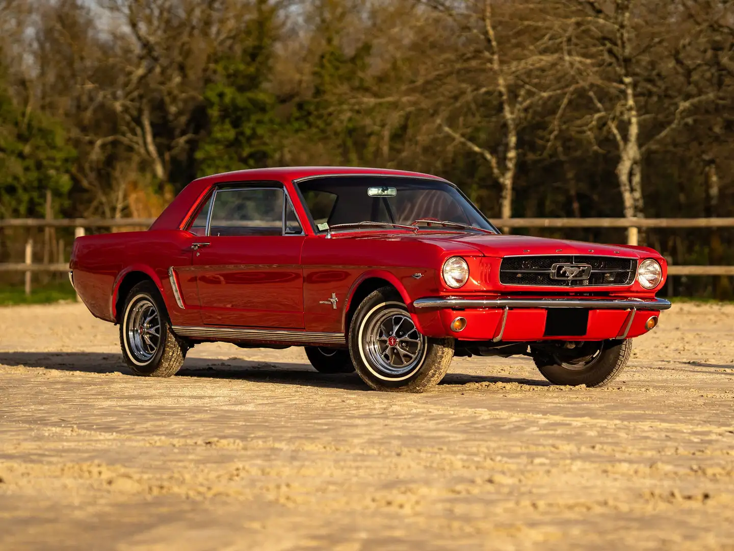 Ford Mustang V8 289ci BVM Rouge - 1