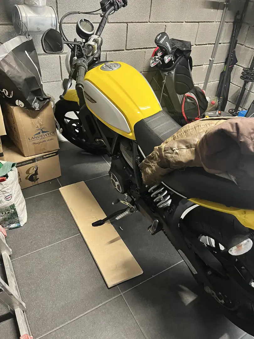 Ducati Scrambler - 2
