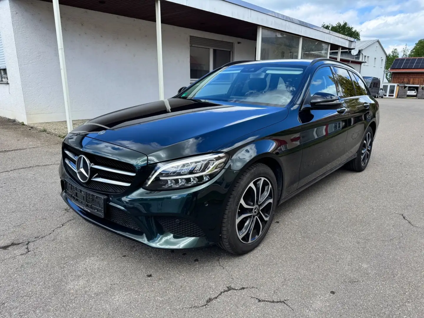 Mercedes-Benz C 220 d T-Modell Memory LED Navi Night-Paket Grün - 1