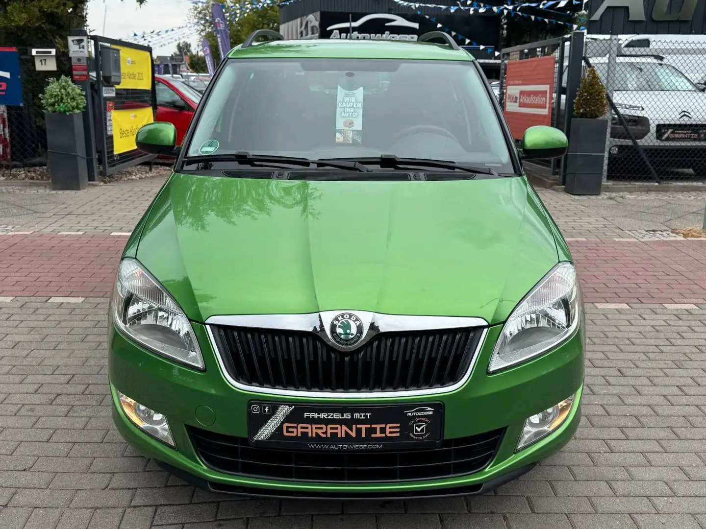 Skoda Fabia Ambition 1.2*Klima*2.HD*TÜV+SERVICE NEU Groen - 2