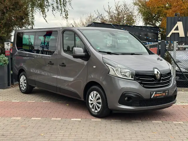 Renault Trafic Combi L2H1*9Sitze*Navi*Kam.*Temp.*AHK