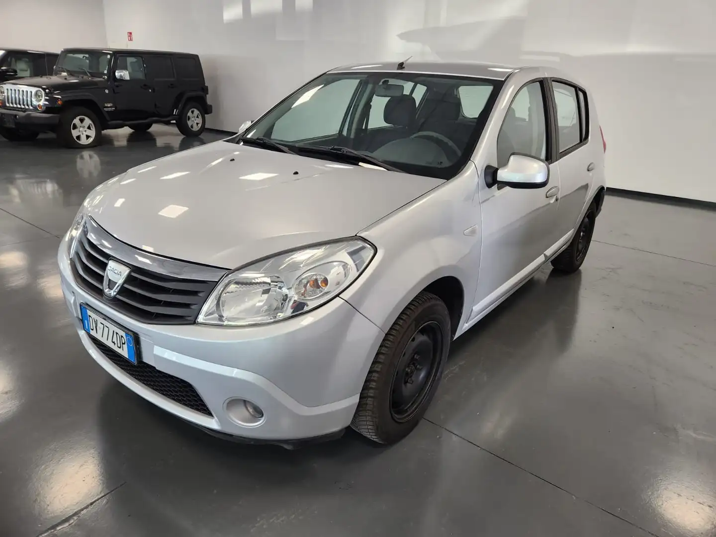Dacia Sandero Sandero 1.4 8v Laureate Gpl+ UNICO PROPRIETARIO - 1