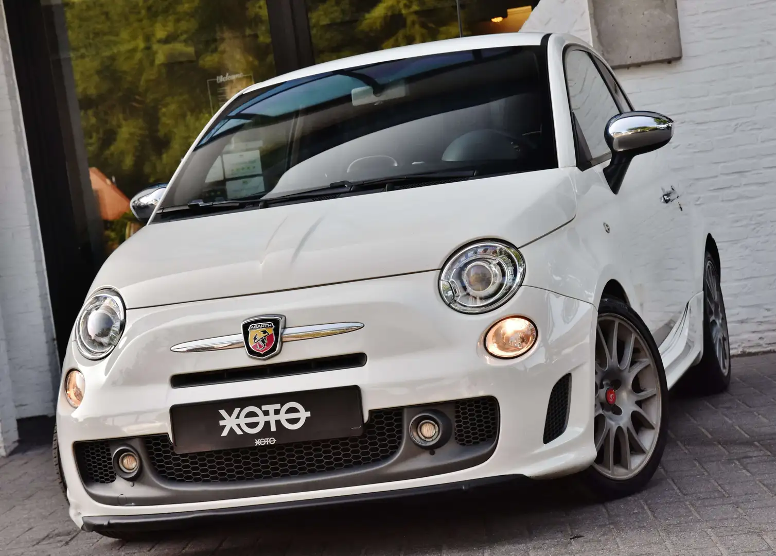 Abarth 595 Competizione AUT. ***LEATHER / 17\ALU / PARKTRONIC*** Blanc - 1