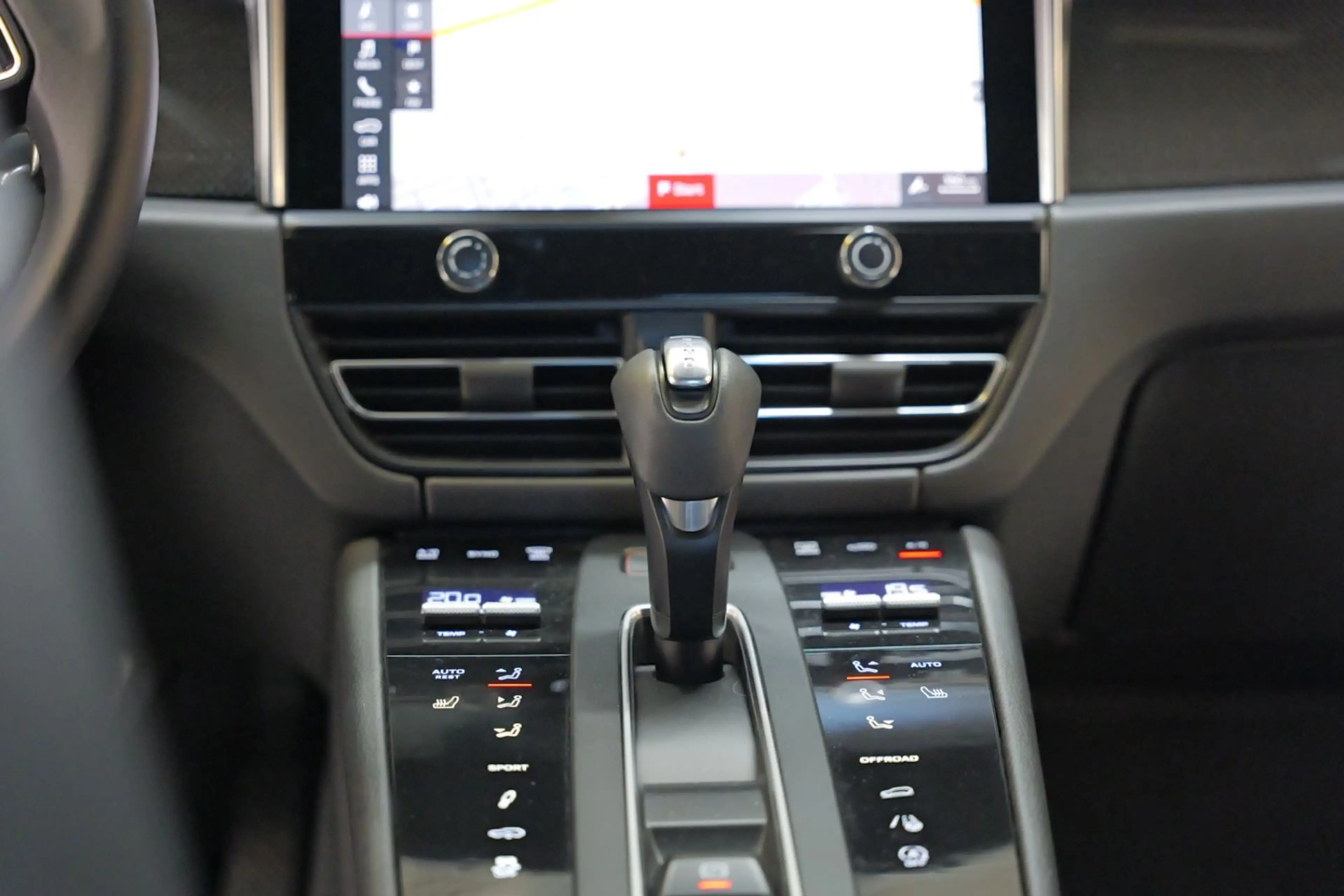 Porsche Macan S *LED*PANO*21"*Luftfederung*PASM*BOSE — photo 12