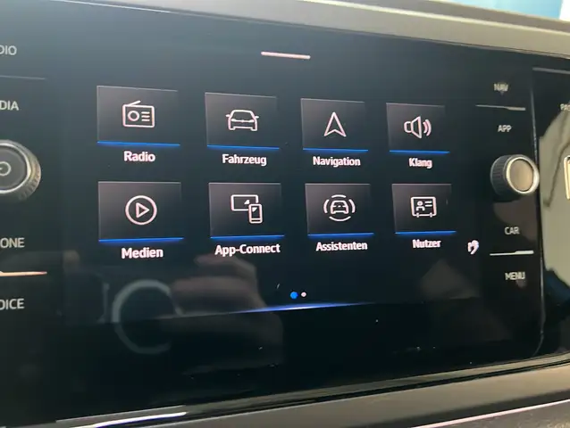 Volkswagen Polo view 12
