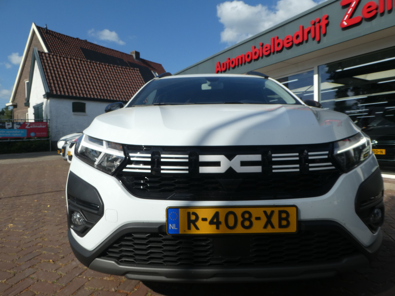 Dacia Jogger 1.0 TCe 100 ECO-G Extreme 7p. LPG, Clima, Camers, — photo 15