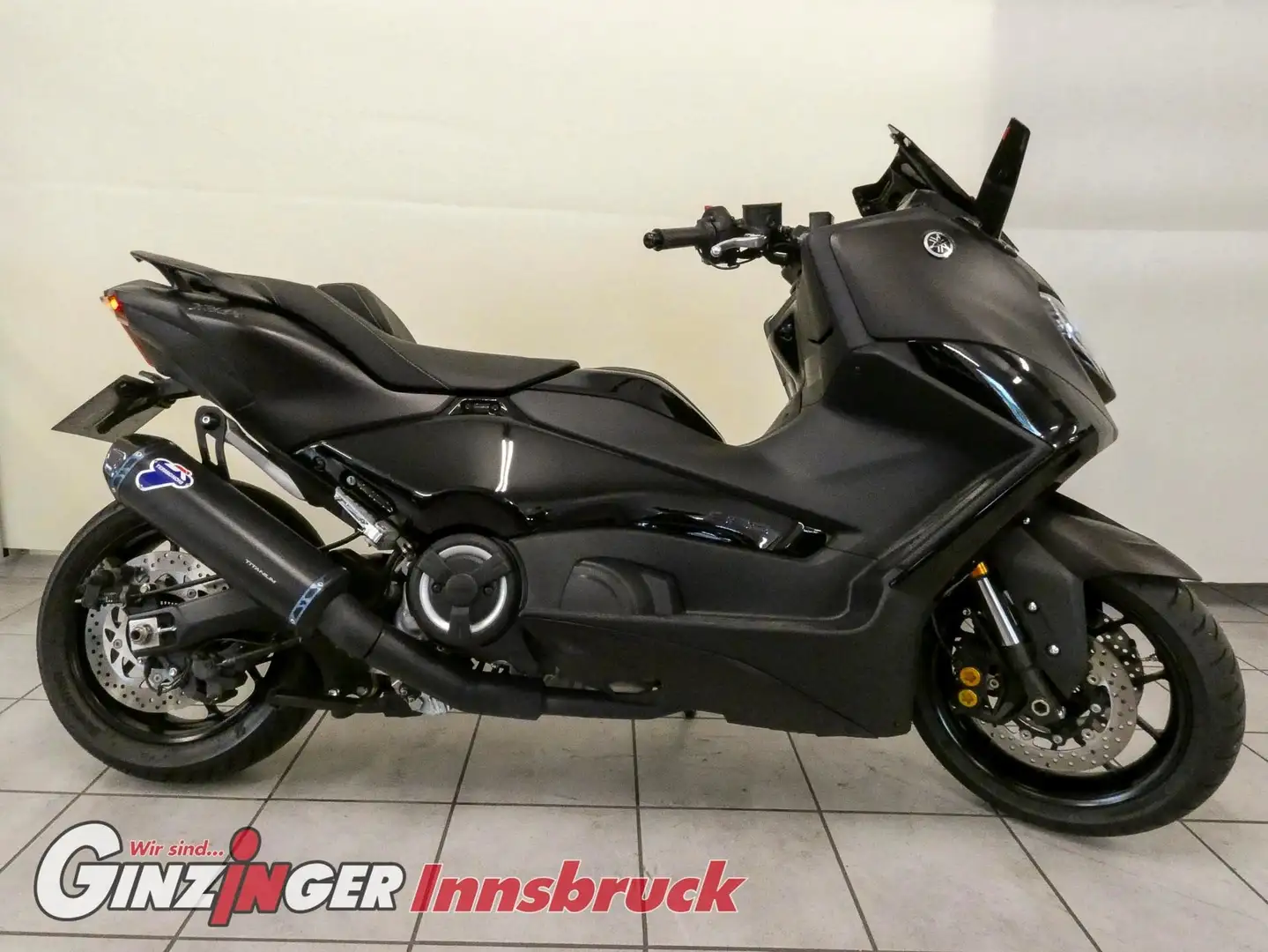 Yamaha TMAX 560 - 2