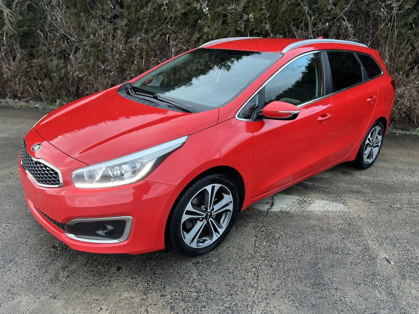 Kia Ceed SW / cee'd SW Cee'd SW 1.6 CRDi Business Mind ISG DCT - 1