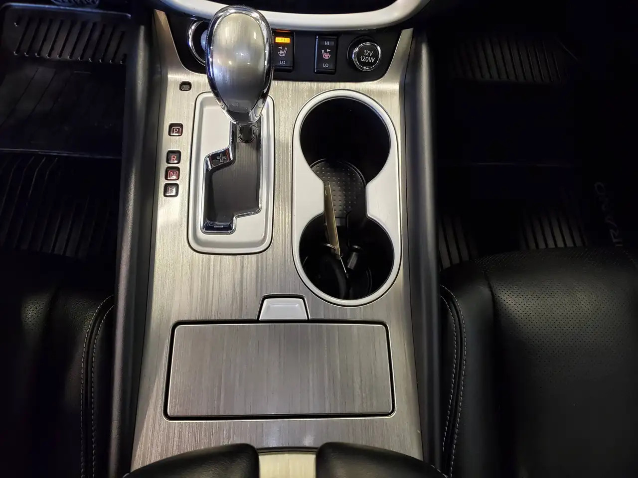 Nissan Murano снимка Nissan Murano