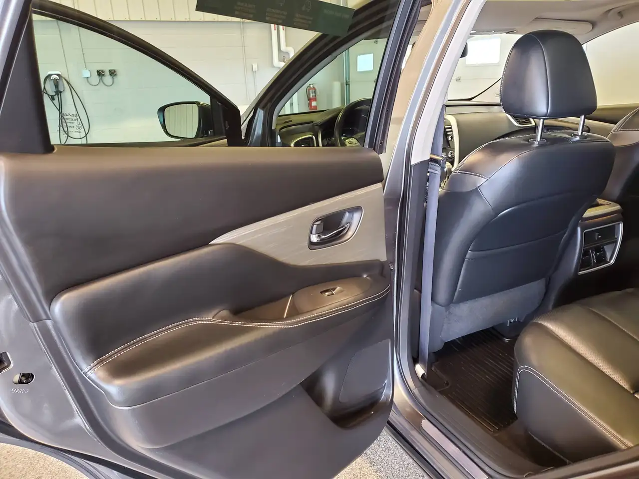 Nissan Murano снимка Nissan Murano