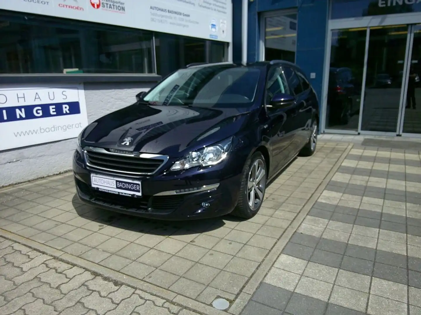 Peugeot 308 SW Style PT110 Blau - 2