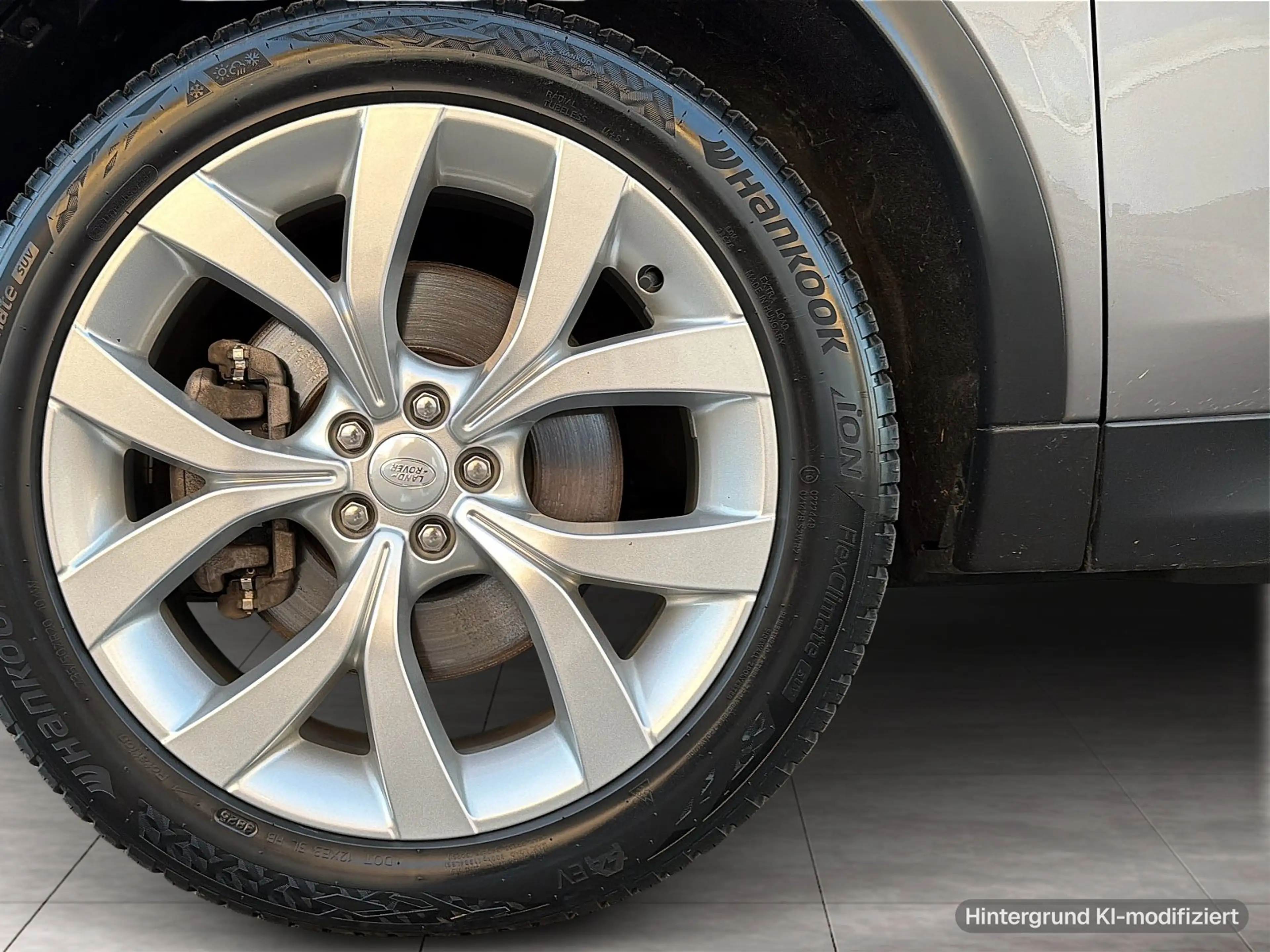 Land Rover Discovery Sport D200 SE Pano 20" LED Navi RFK — photo 6