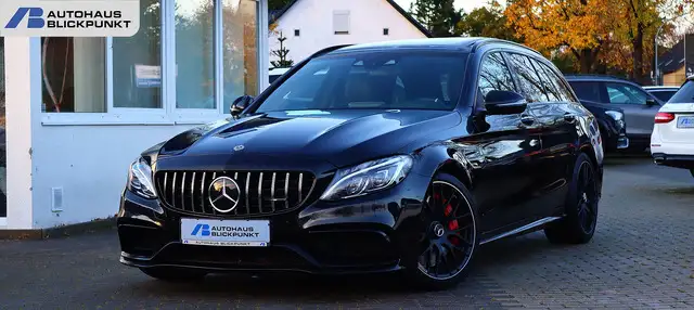 Mercedes-Benz C 63 AMG C S T DISTRO+PANO+HEADUP+KAM360+BURMESTER