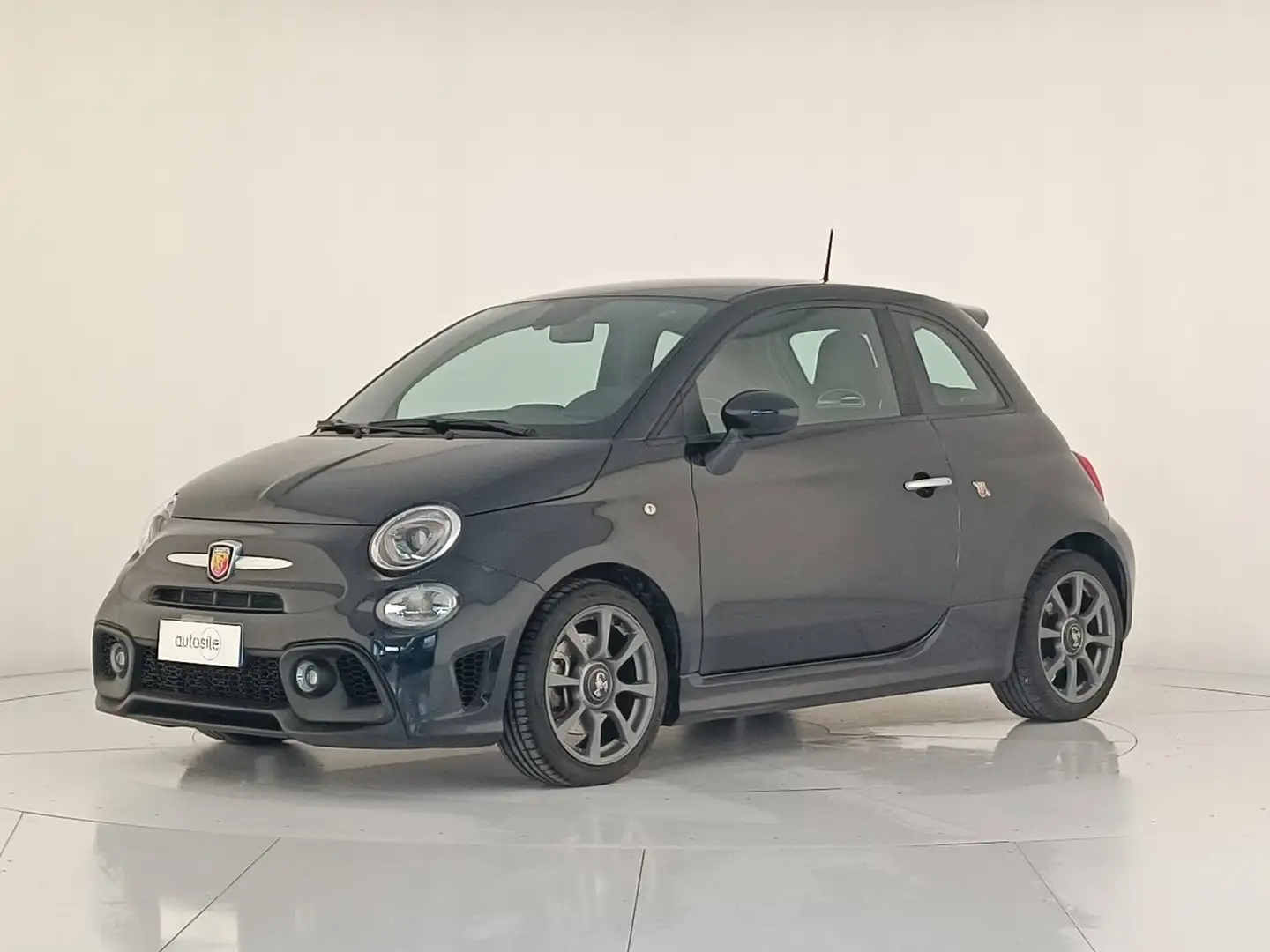 Fiat 595 Abarth 1.4 T-Jet Schwarz - 1