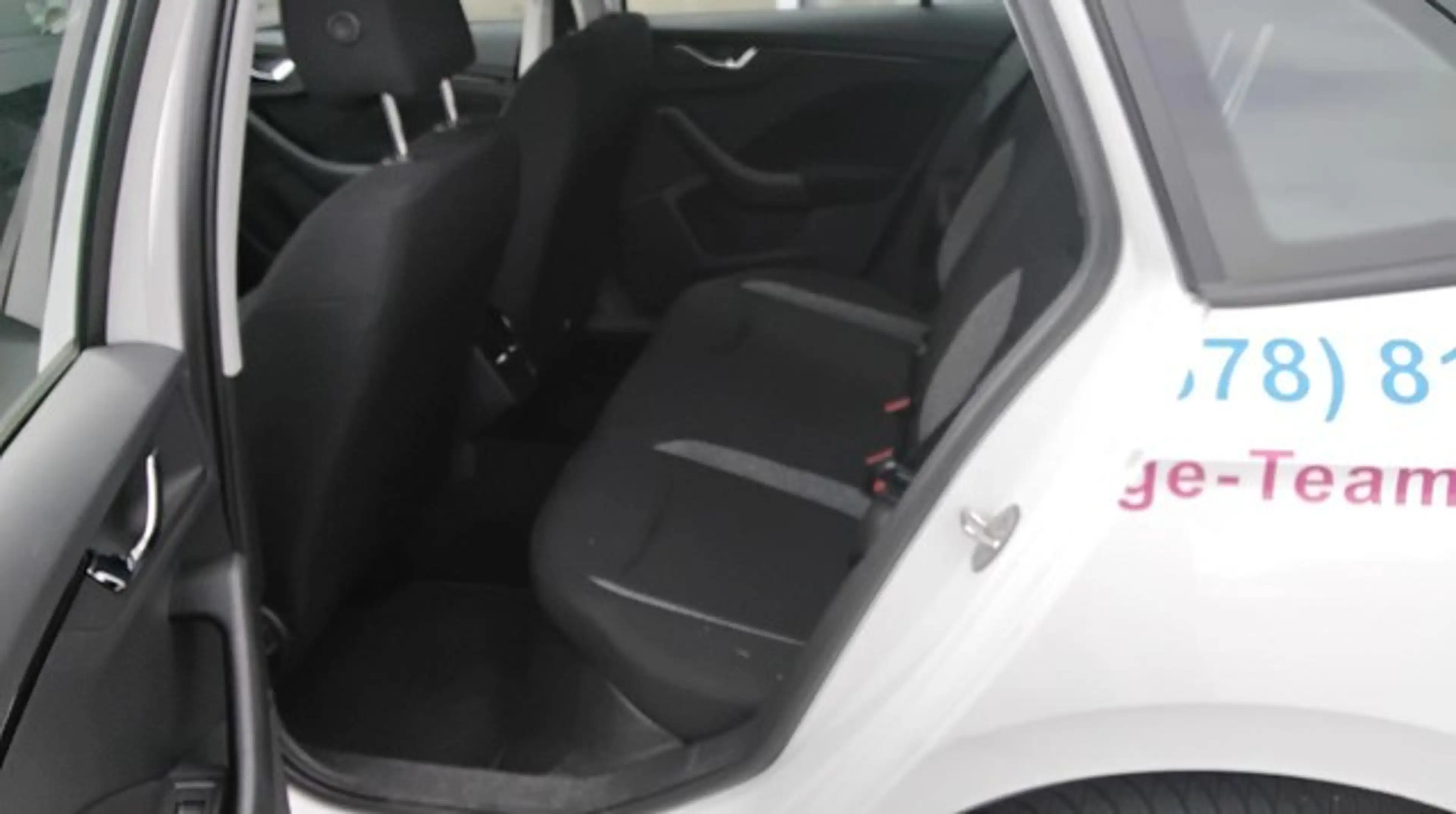 Skoda Scala 1.0TSI DSG Cool Plus+GJR+DAB+EPH+KLIMA++ — photo 2