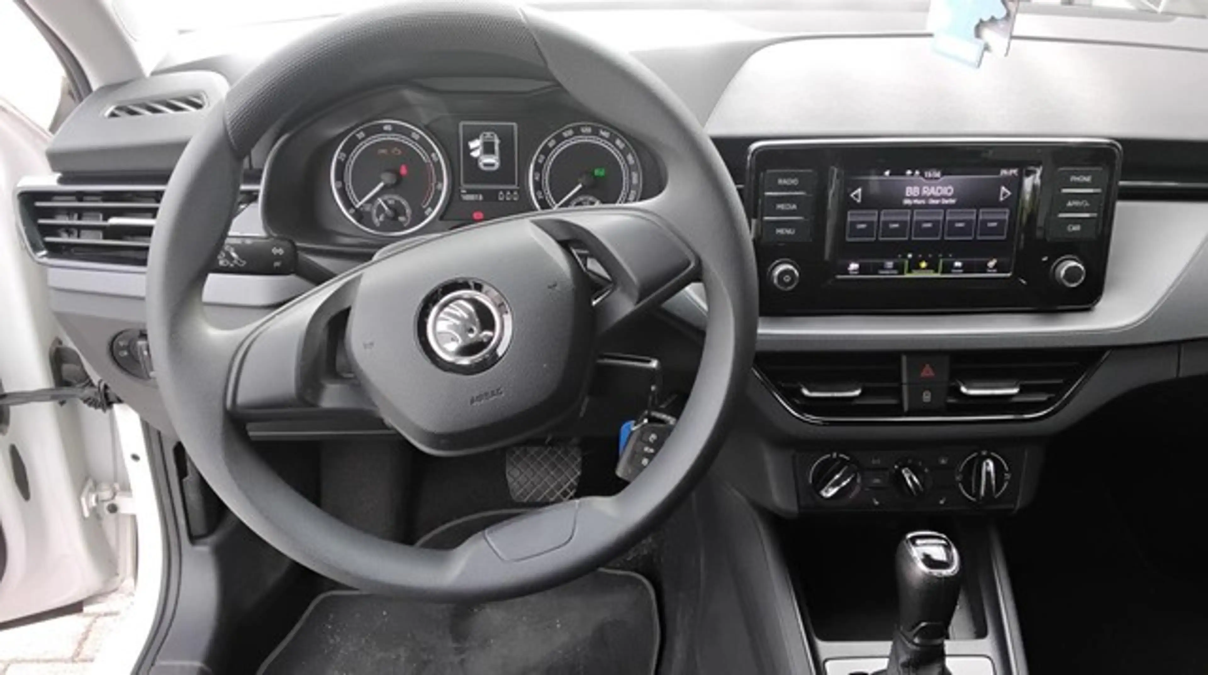 Skoda Scala 1.0TSI DSG Cool Plus+GJR+DAB+EPH+KLIMA++ — photo 4
