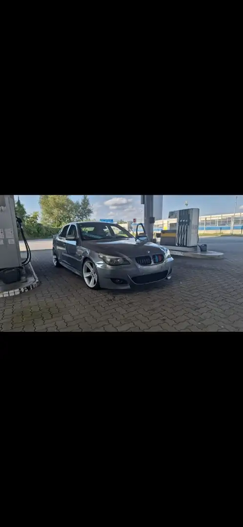 BMW 530 530d Grau - 2