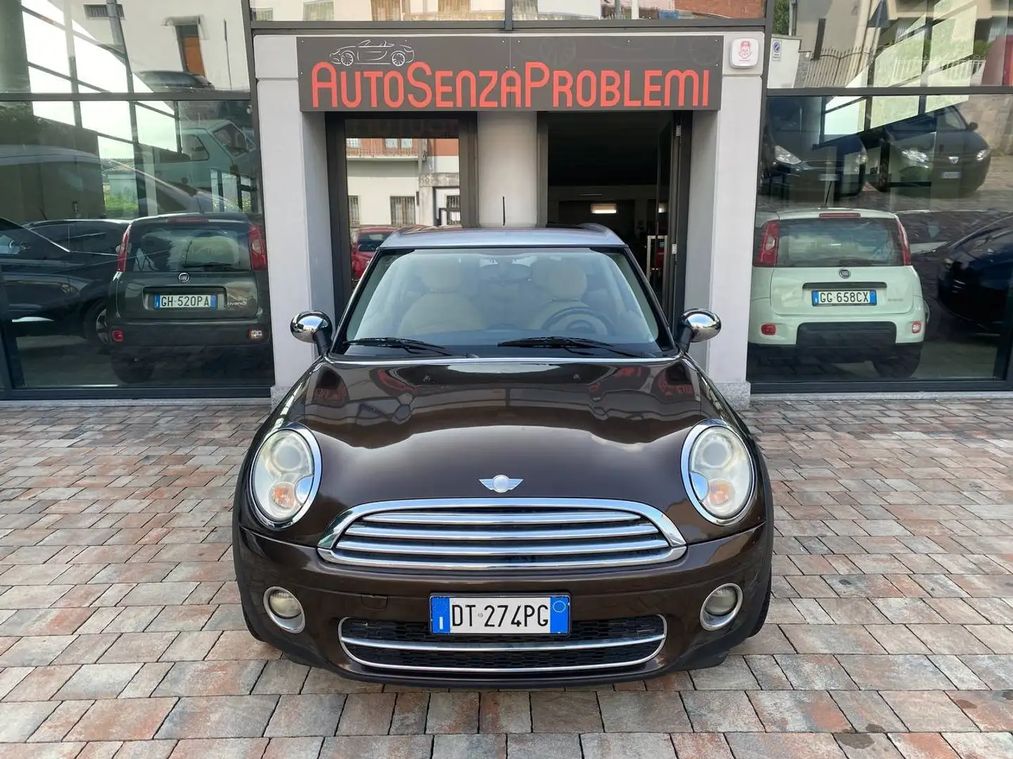 MINI Cooper D Clubman Clubman 1.6 Cooper D Marrón - 2