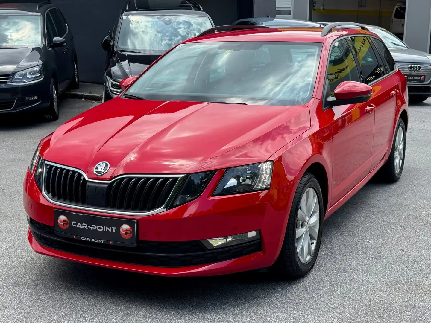 Skoda Octavia Combi 1,6 TDI Active Rot - 1