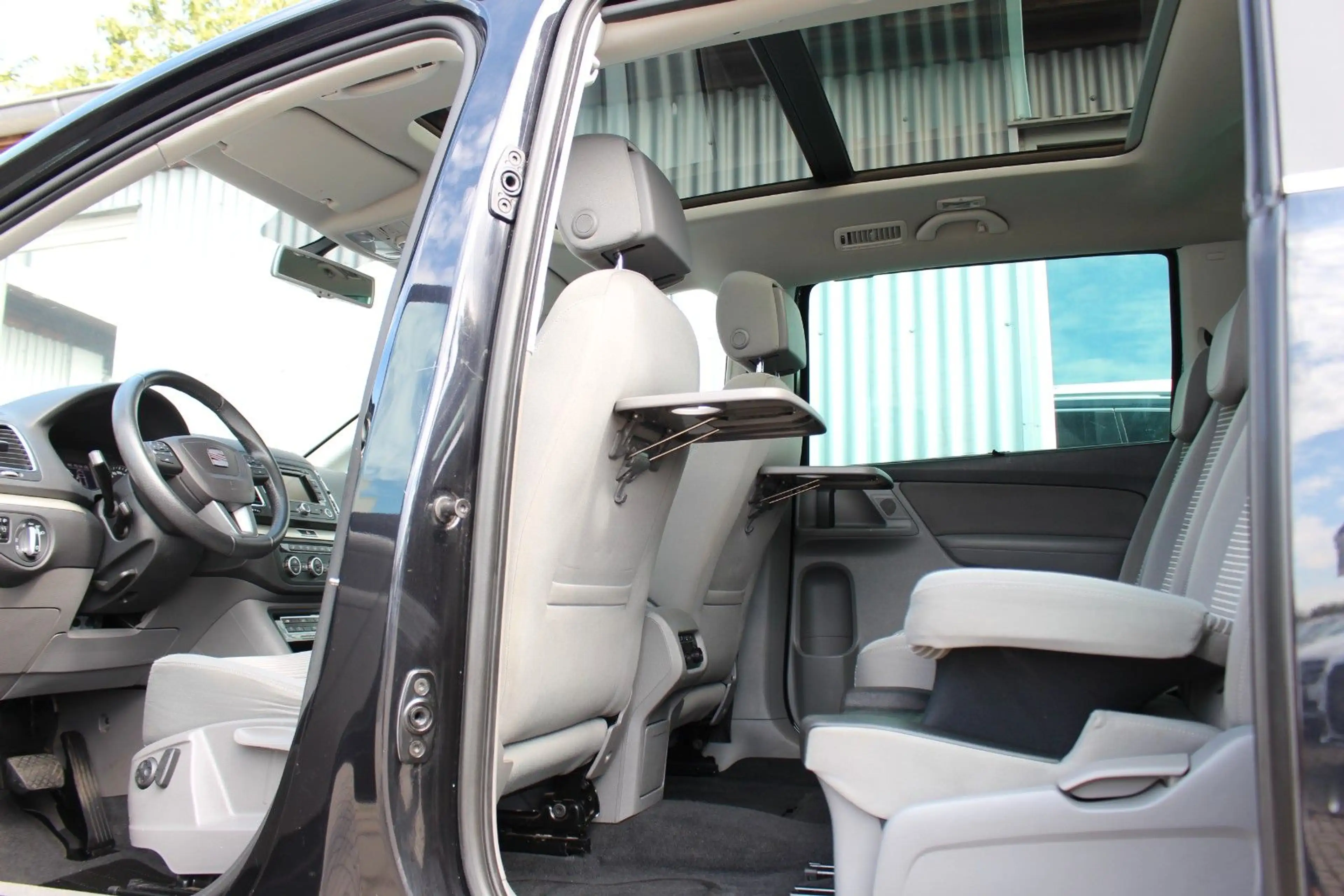 SEAT Alhambra Style 2.0 TDI Auto.+7Sitzer+Navi+Kamera — photo 11