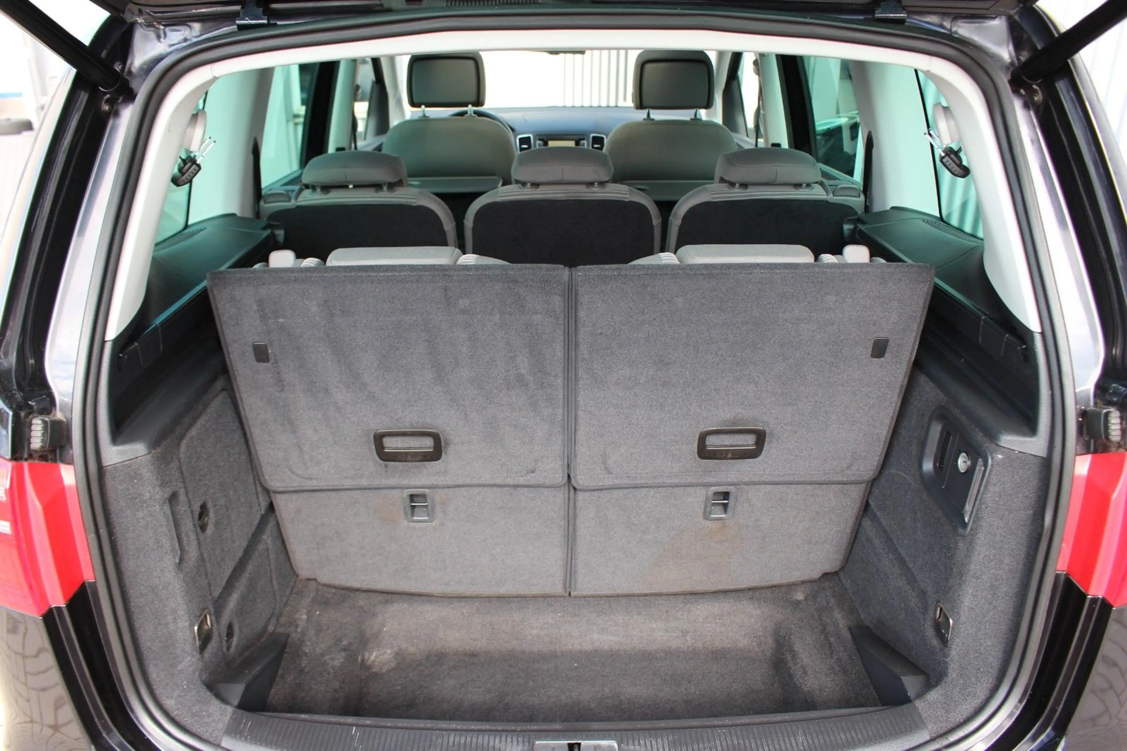 SEAT Alhambra Style 2.0 TDI Auto.+7Sitzer+Navi+Kamera — photo 9
