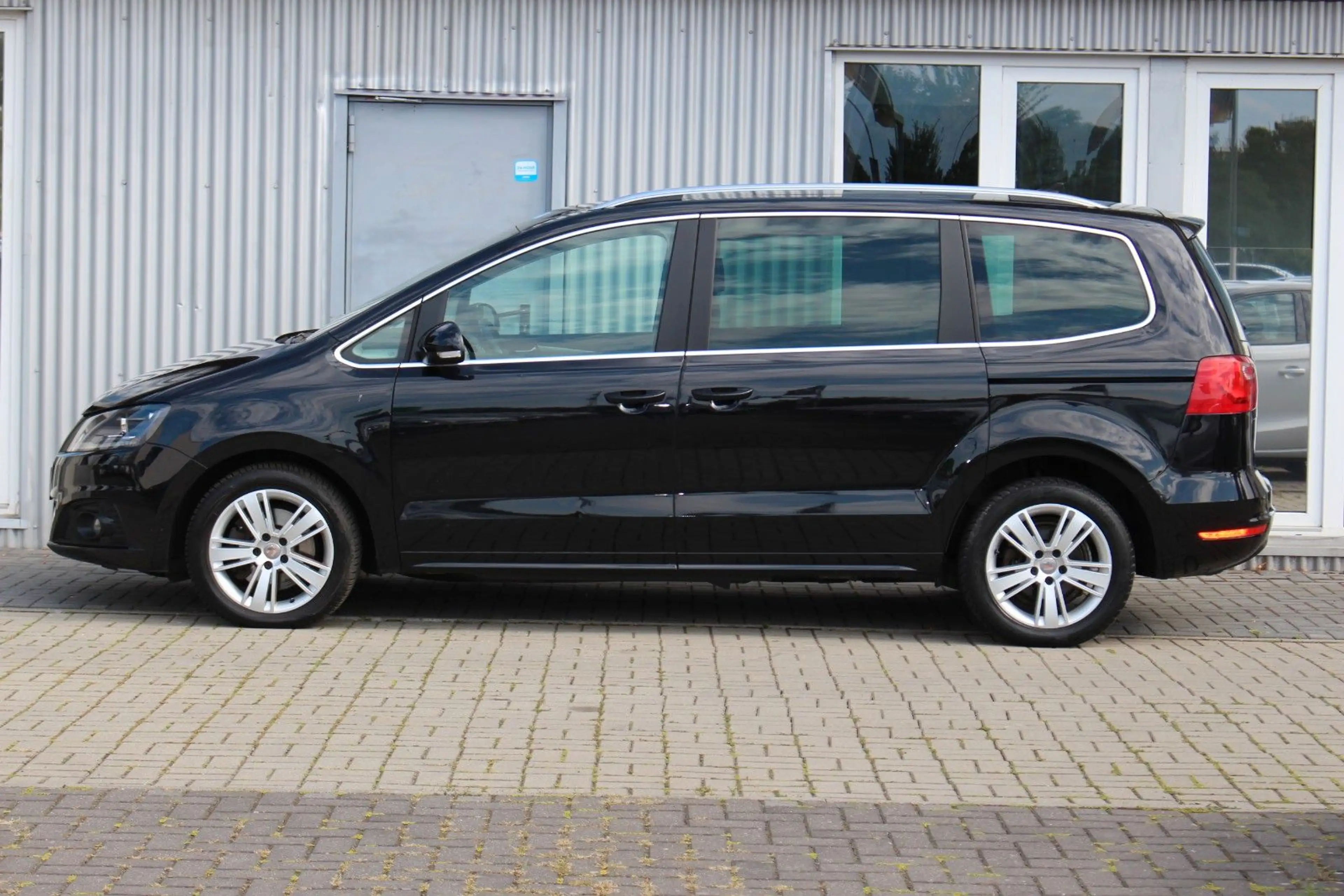 SEAT Alhambra Style 2.0 TDI Auto.+7Sitzer+Navi+Kamera — photo 2