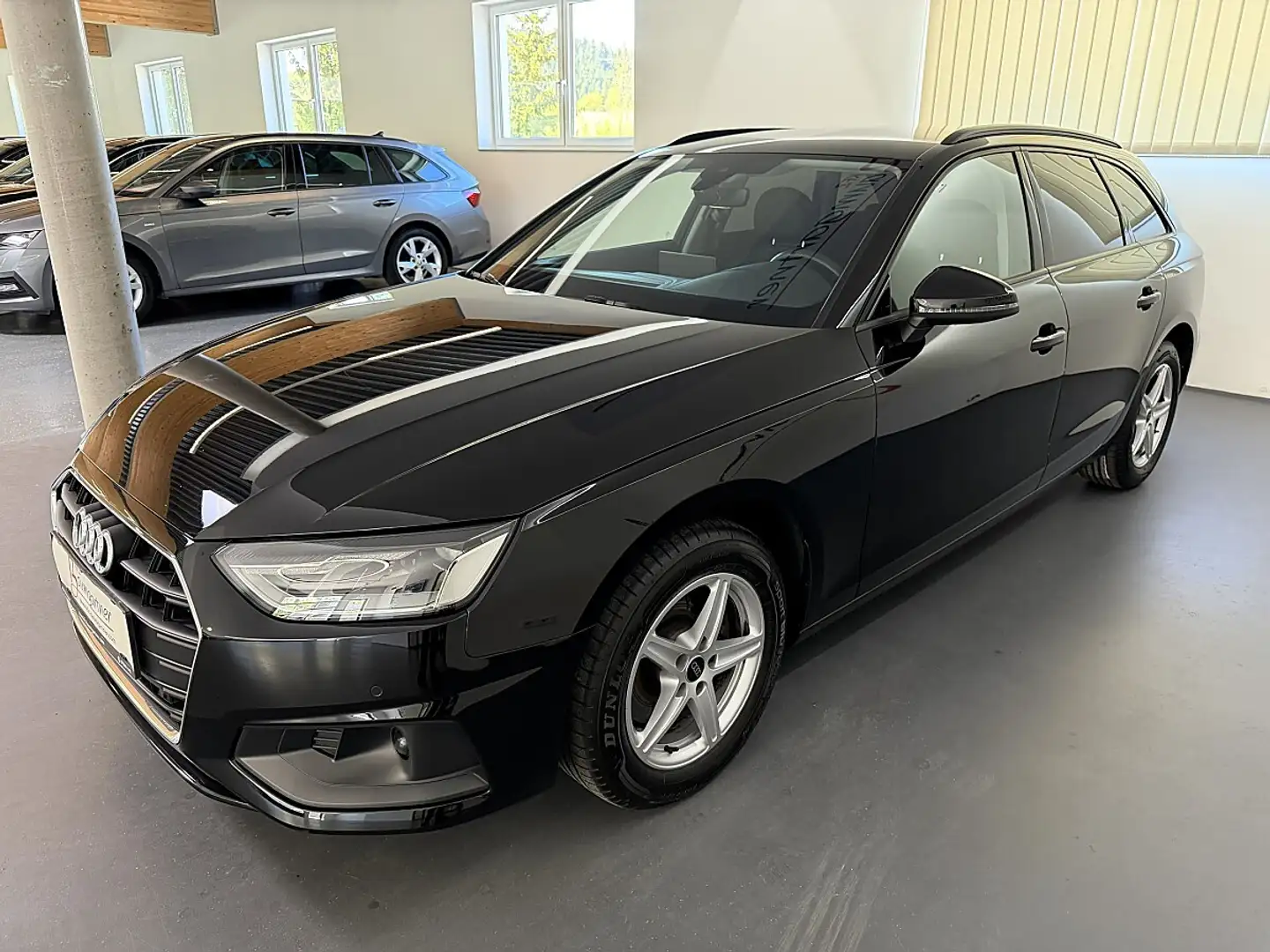 Audi A4 Avant 35TDI S-tronic *LED*NAVI*Sitzheizung*Getö... Schwarz - 2