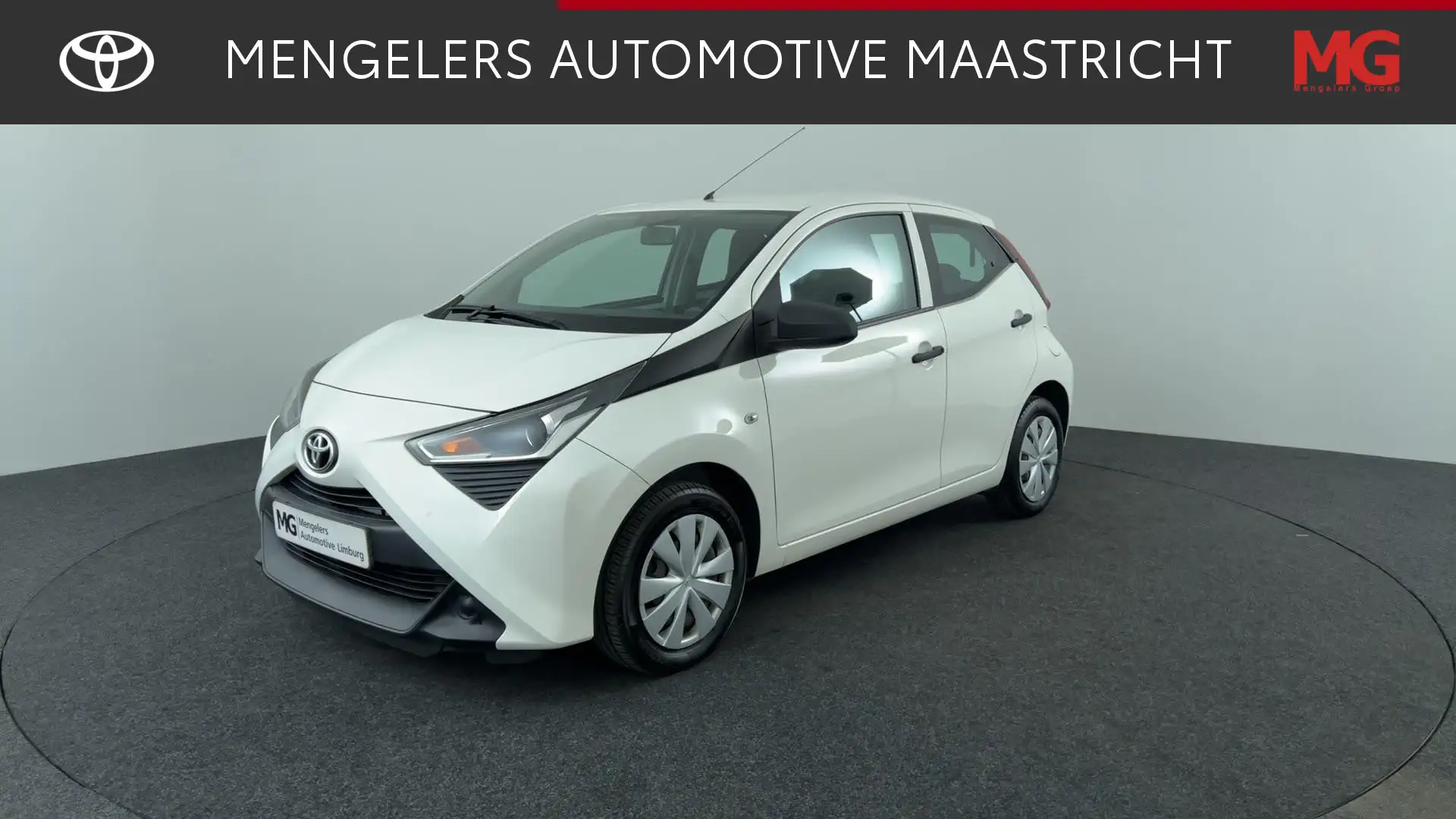 Toyota Aygo 1.0 VVT-i X-Fun | Rijklaar | Airco | BTW aftrekbaa Blanc - 1