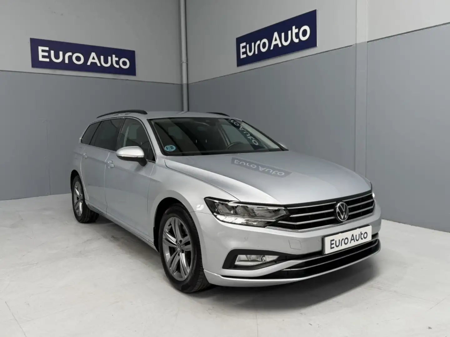 Volkswagen Passat Variant 2.0TDI EVO Executive DGS7 110kW Gris - 1