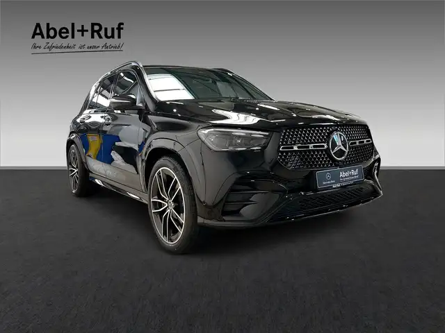 Mercedes-Benz Gle Class view 3