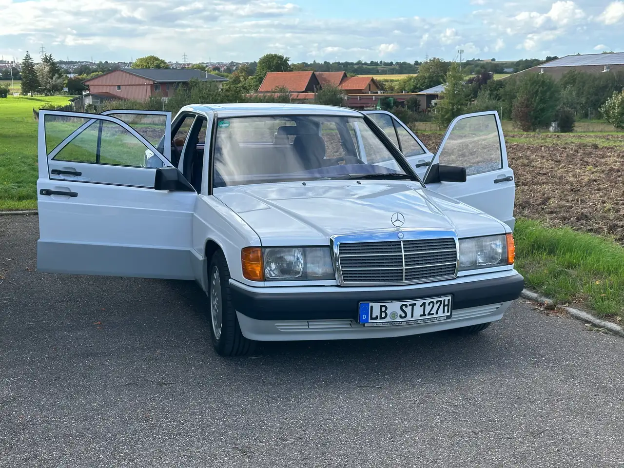 Mercedes-Benz 190 E, foto 11