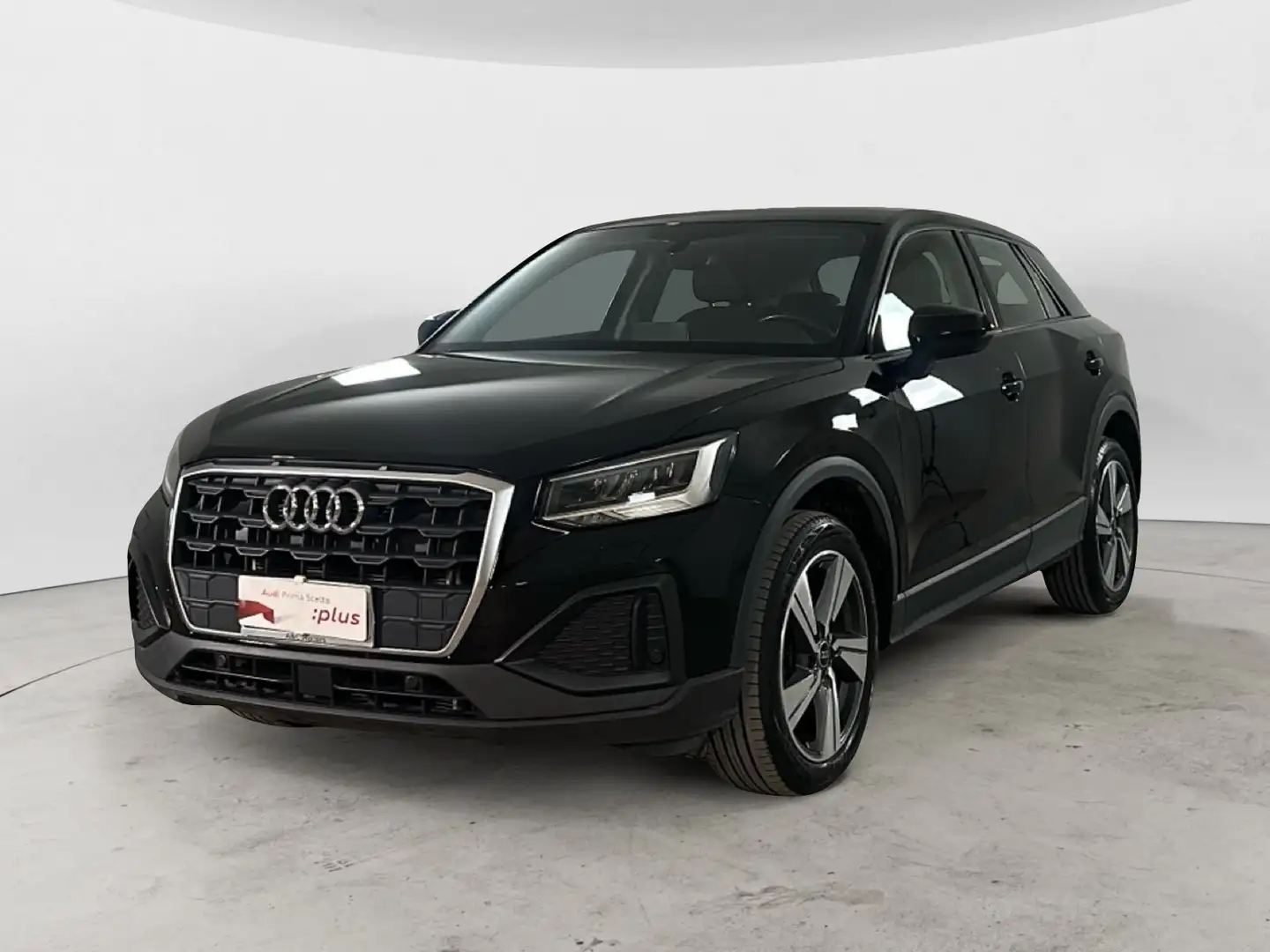 Audi Q2 30 TDI Admired Schwarz - 1