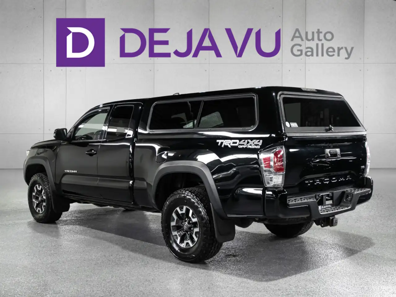 Toyota Tacoma снимка Toyota Tacoma