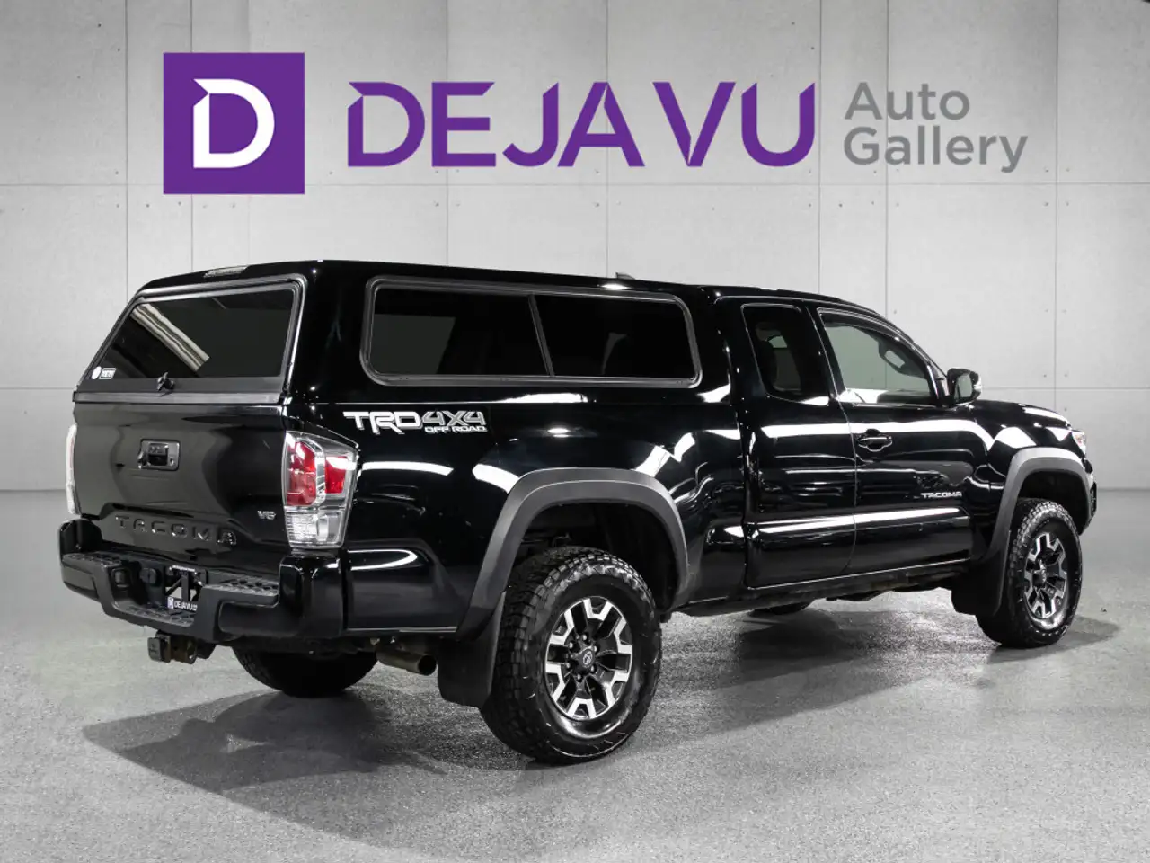 Toyota Tacoma снимка Toyota Tacoma