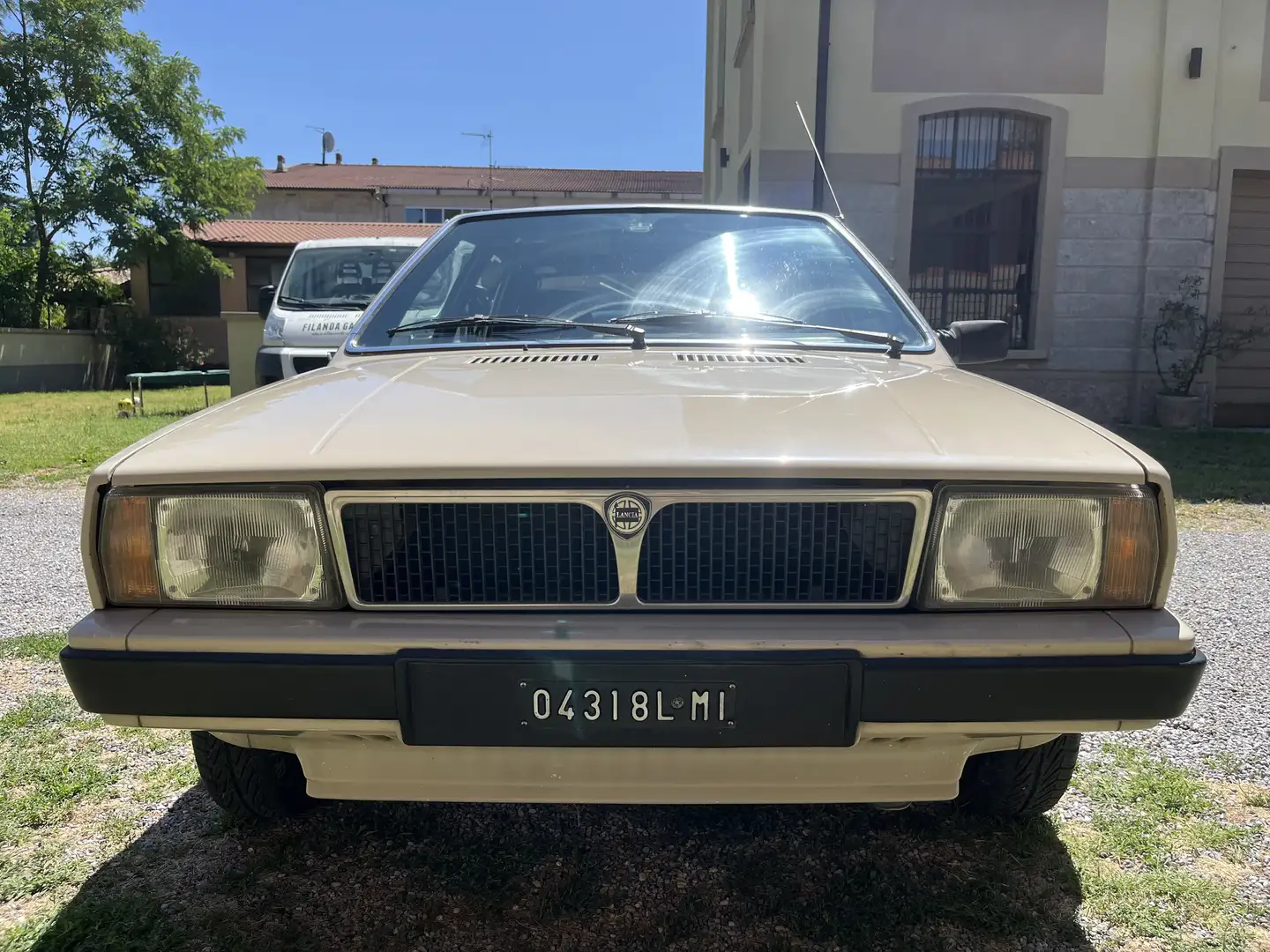 Lancia Delta 1.3 Beige - 1
