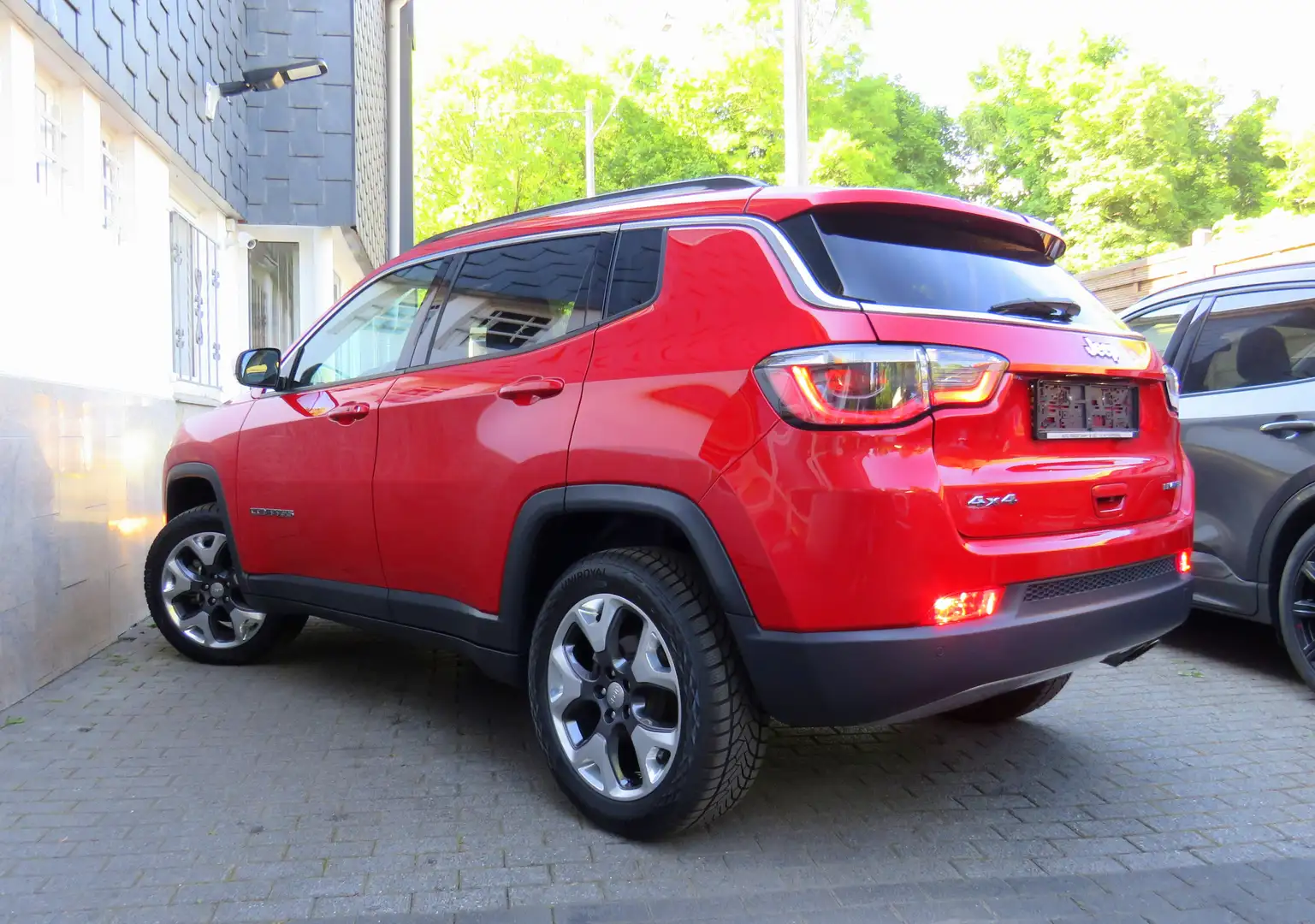 Jeep Compass Limited 4WD /Android/Apple/SHZ/L-Hzg/Keyless/Xenon Rouge - 2