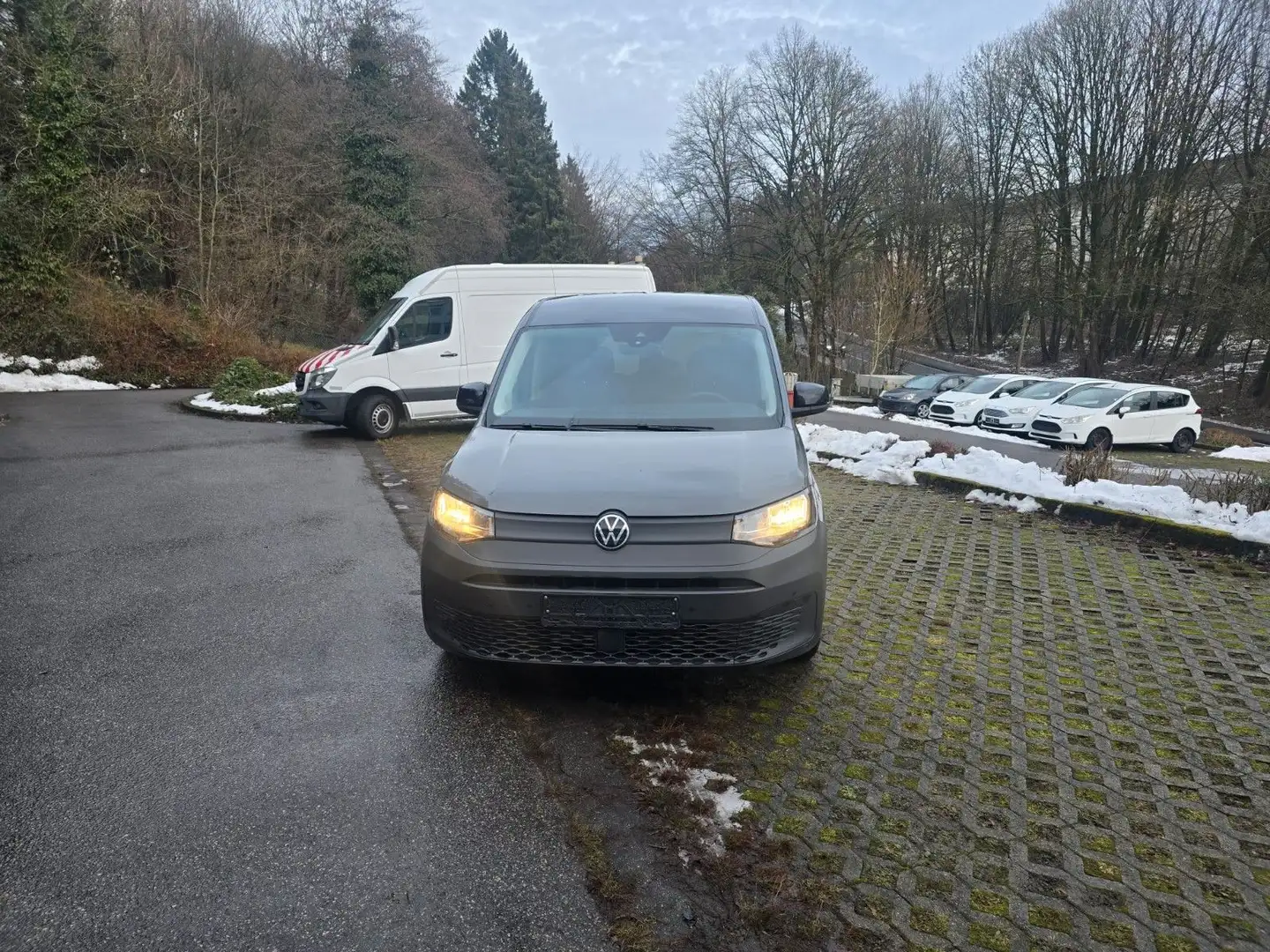Volkswagen Caddy Basis Grau - 1