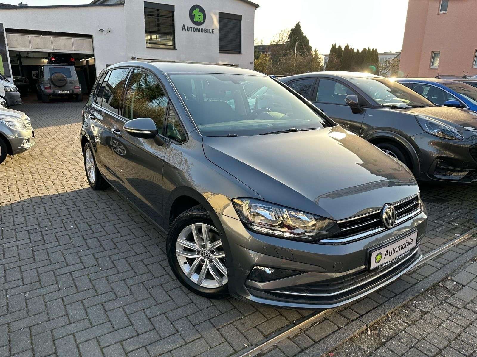Használt Volkswagen Golf Sportsvan 1.0