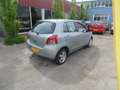 Toyota Yaris 1.3 VVTi Sol MET AIRCO Gris - thumbnail 3