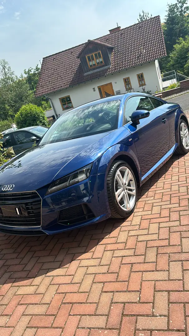 Audi TT 2.0 TFSI quattro Blau - 2