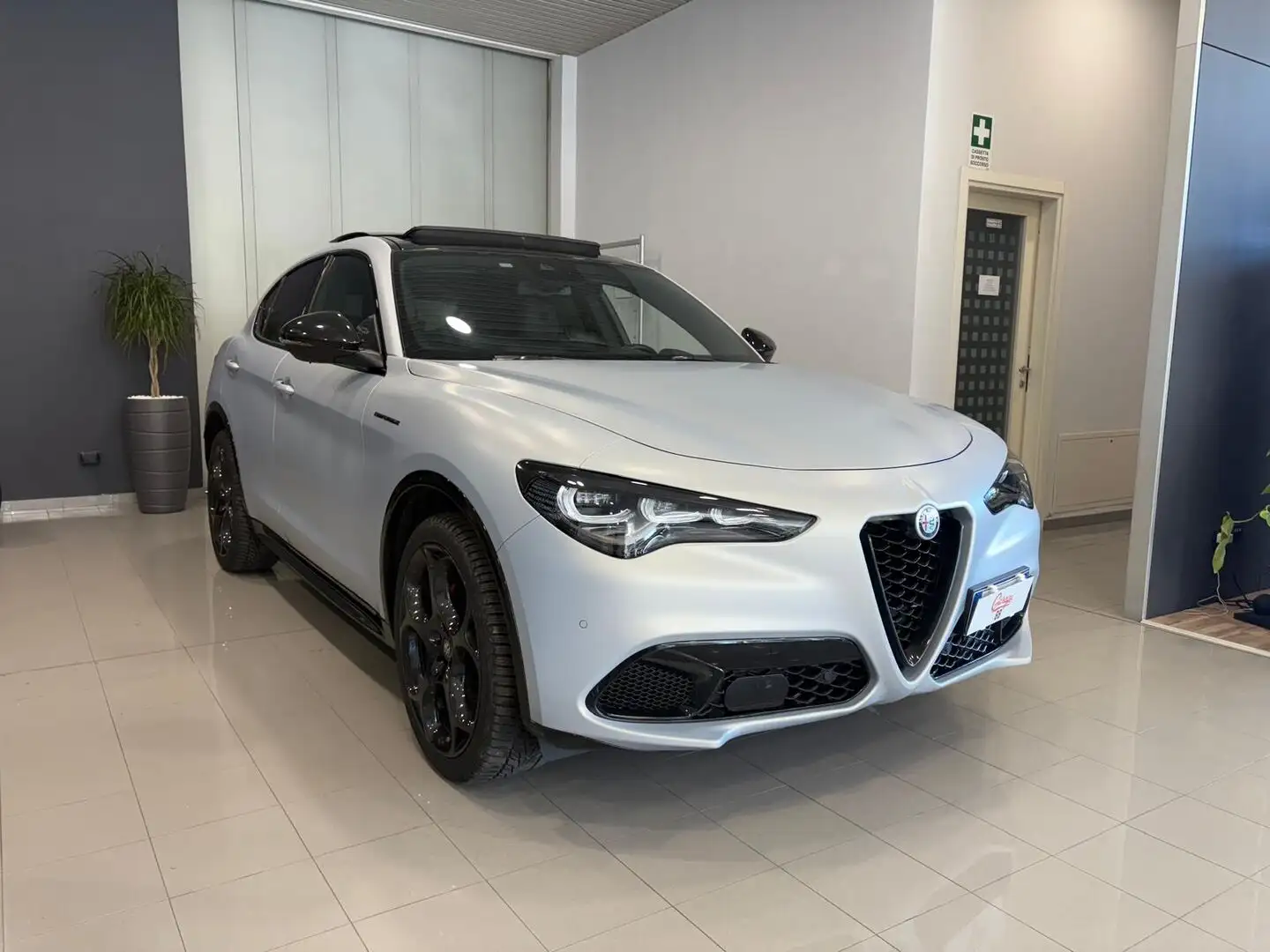Alfa Romeo Stelvio 2.2 t Competizione Q4 210cv auto Grigio - 2