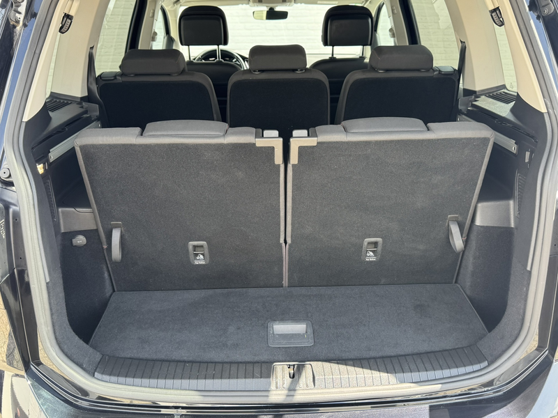 Volkswagen Touran 1.4 TSI Highline Business 7p Automaat Carplay Stoe — photo 18