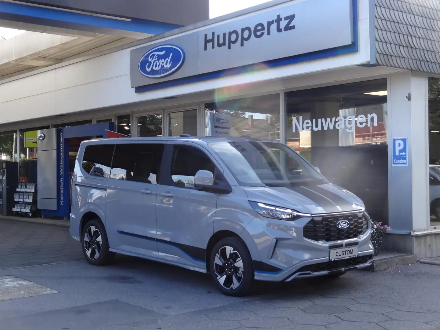 Ford Tourneo Custom L1 Sport AUT AHK 19"LMR  Navi TWA Gris - 1