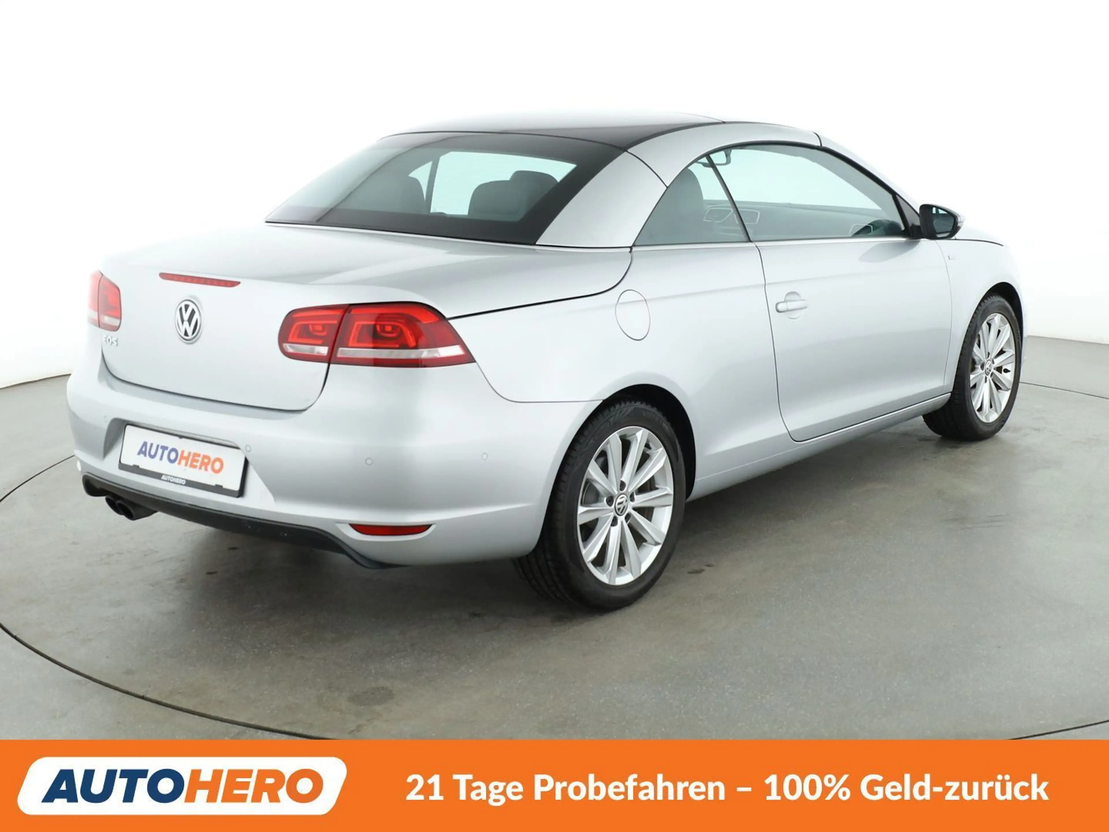 Volkswagen Eos 2.0 TSI Cup Aut.*NAV*XENON*TEMPO*CAM*PDC*SHZ*PANO* — photo 6