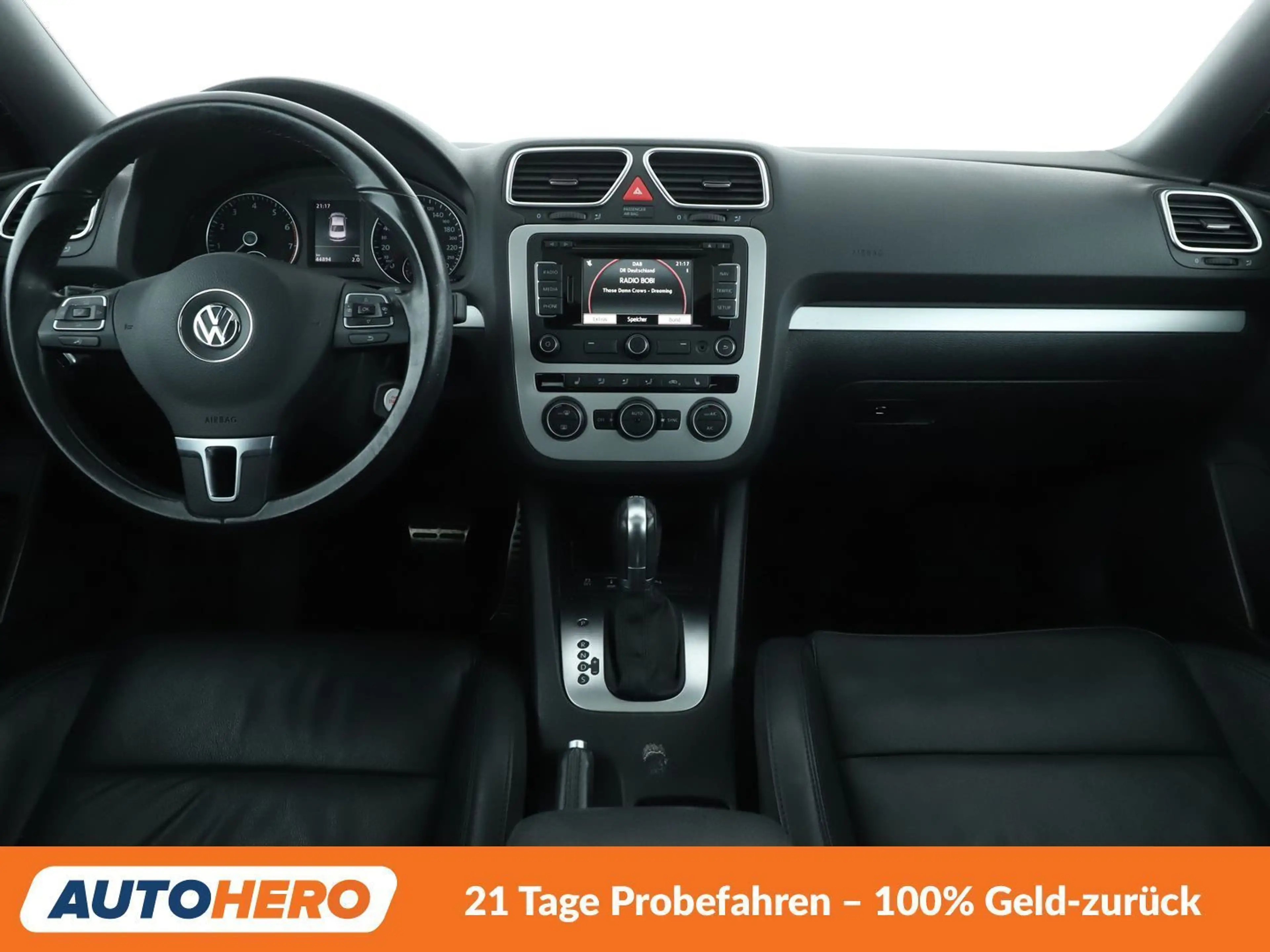 Volkswagen Eos 2.0 TSI Cup Aut.*NAV*XENON*TEMPO*CAM*PDC*SHZ*PANO* — photo 12